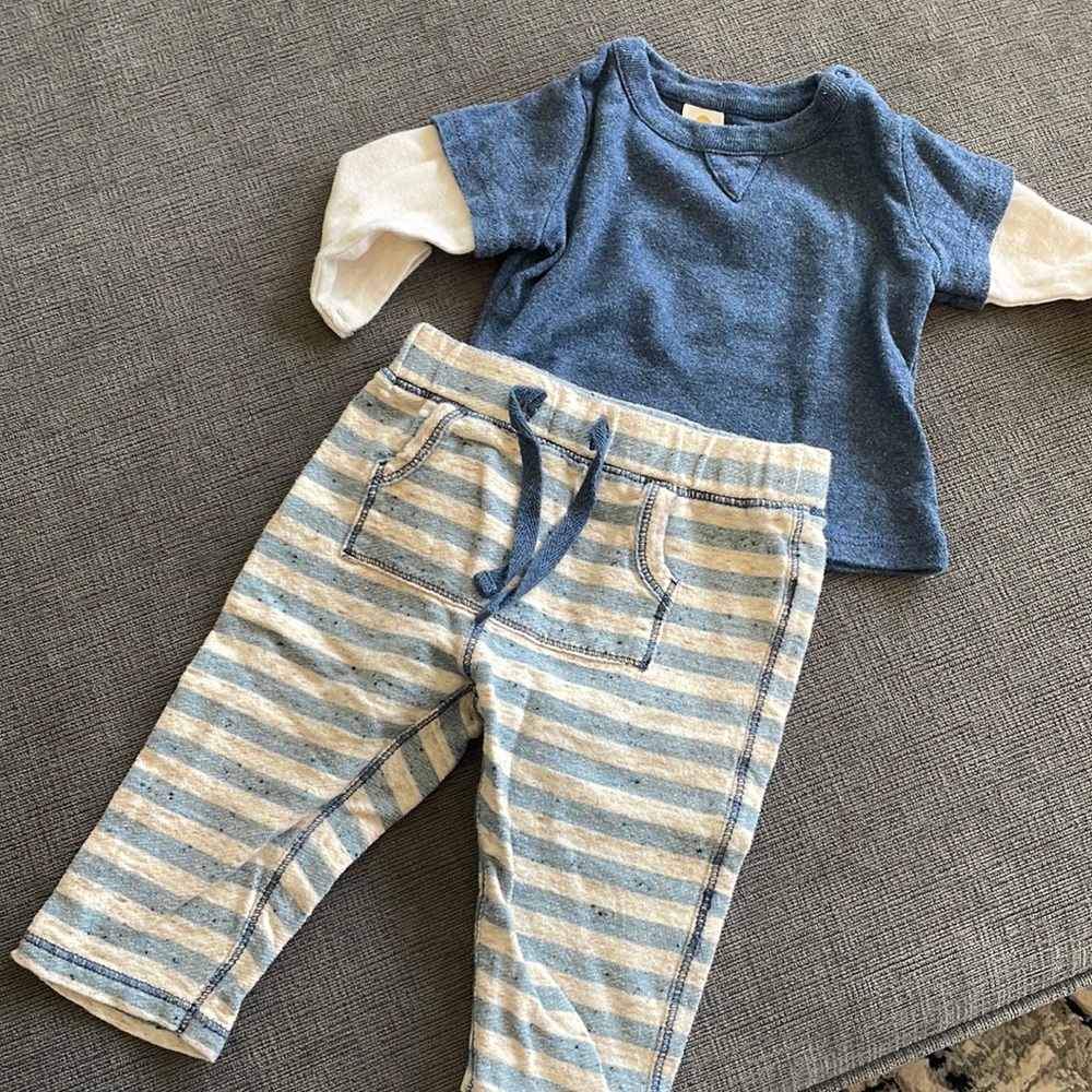 Two piece set